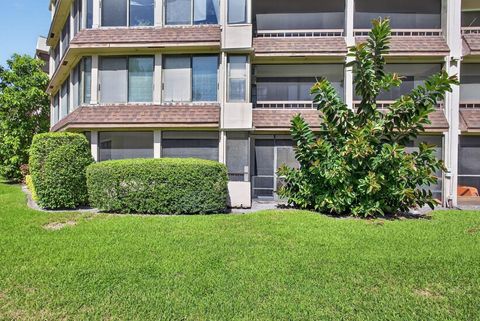 Tiny photo for 4770 Fountains Drive #104, Lake Worth, FL 33467 (MLS # F10544418)