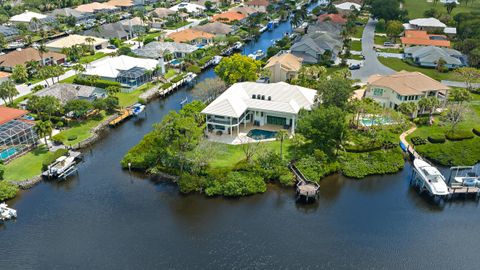 Photo of 8818 SE Riverfront Terrace, Tequesta, FL 33469 (MLS # B26013883)