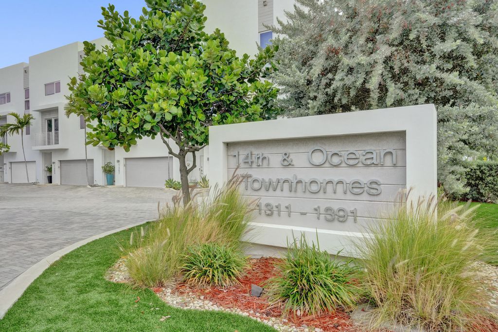 Photo of 1347 N Ocean Boulevard, Pompano Beach, FL 33062 (MLS # B26011042)