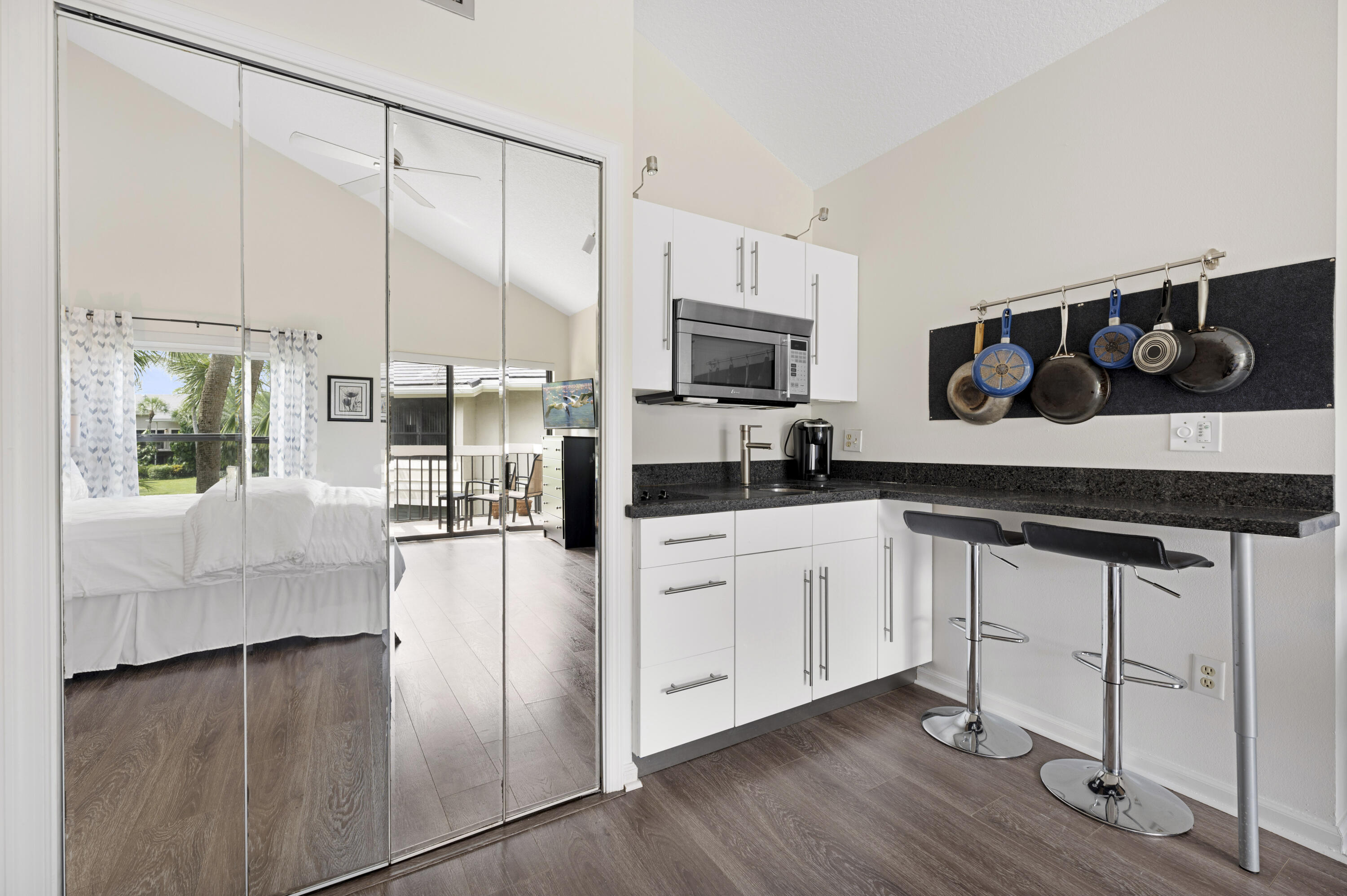 TENNIS LODGES 1 CONDO - Residential Lease