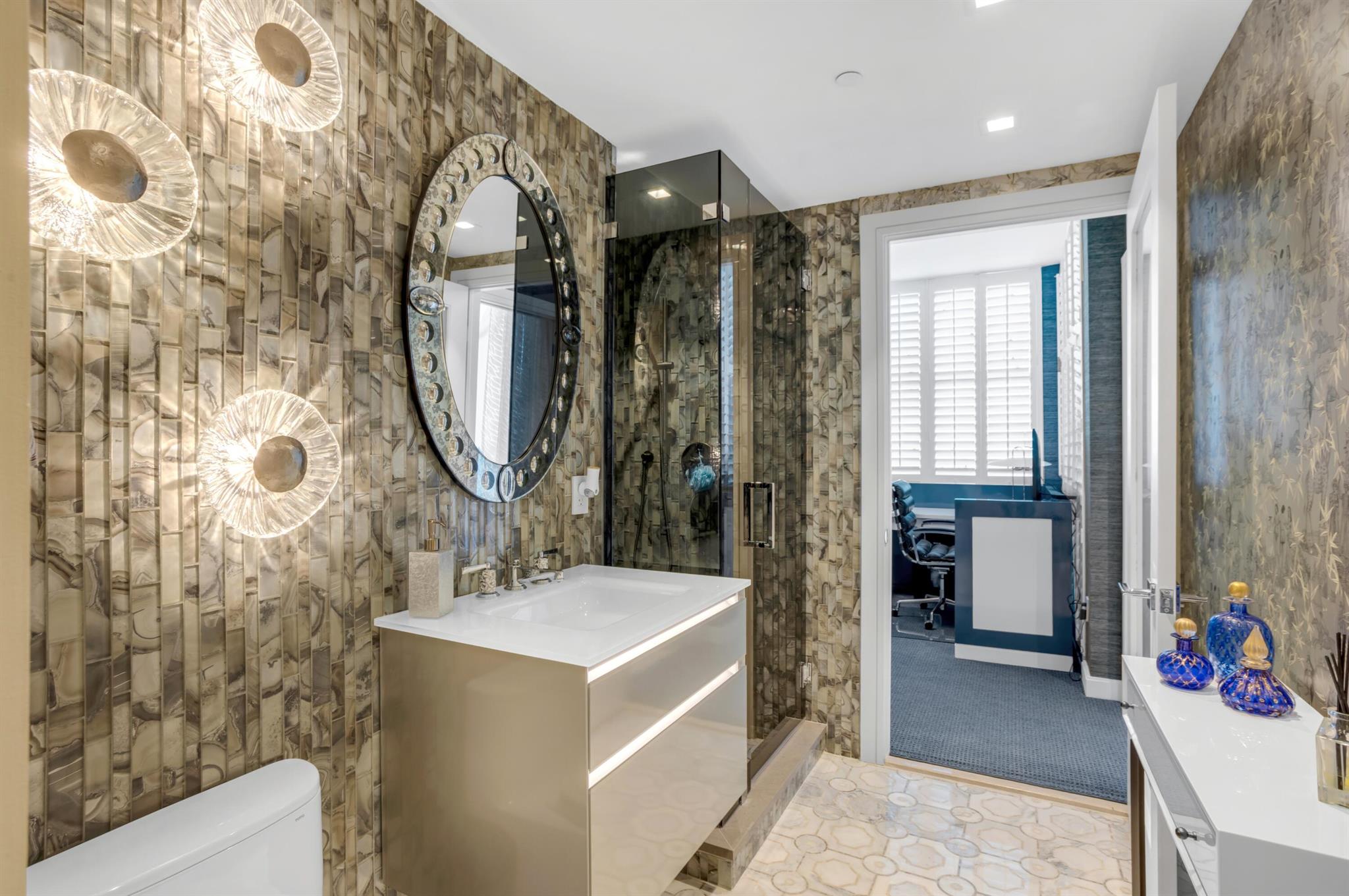 TOSCANA SOUTH TOWER III - Residential