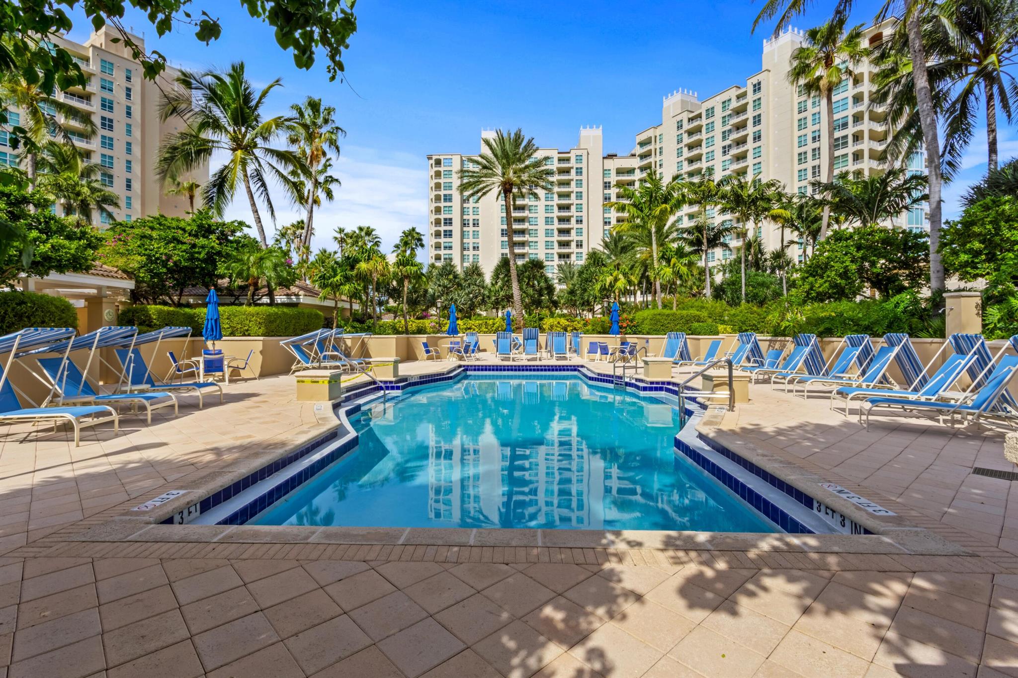 TOSCANA SOUTH TOWER III - Residential