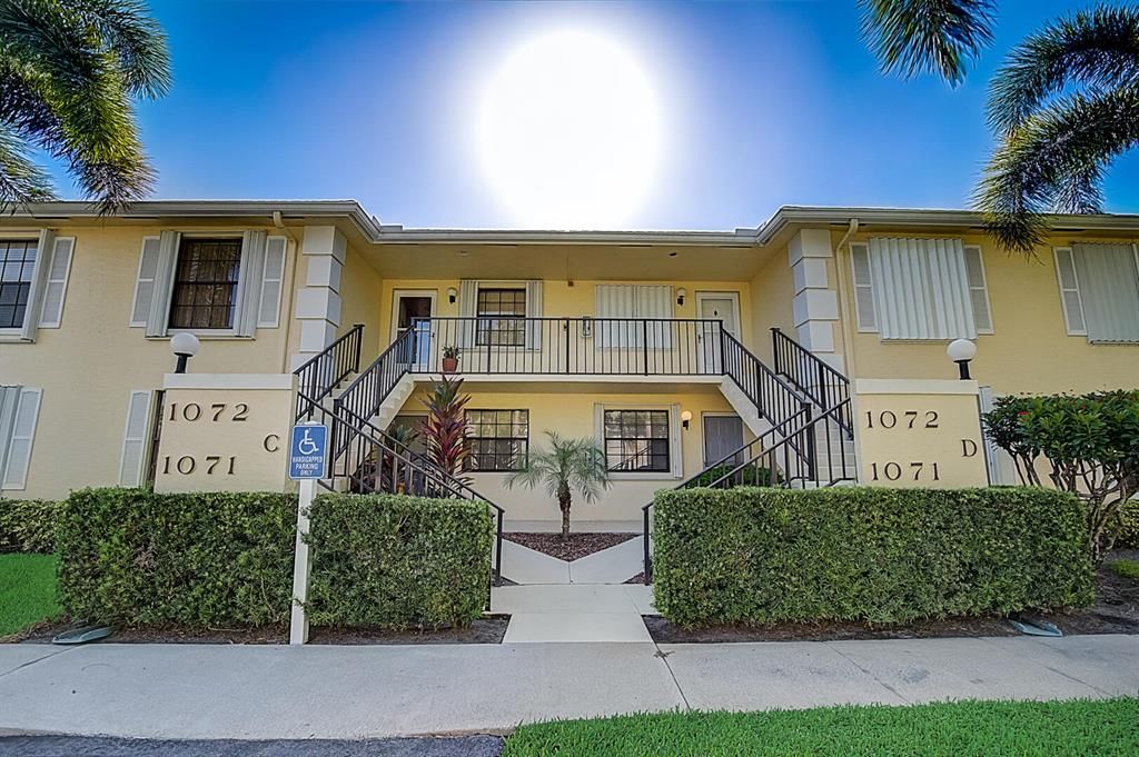 Photo of 1071 N Keystone Drive Dr #D, Jupiter, FL 33458 (MLS # R10817593)