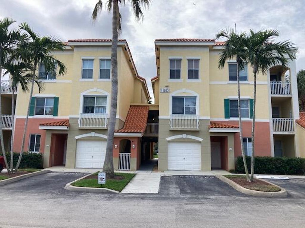 Photo of 11033 Legacy Boulevard #202, Palm Beach Gardens, FL 33410 (MLS # R10956892)