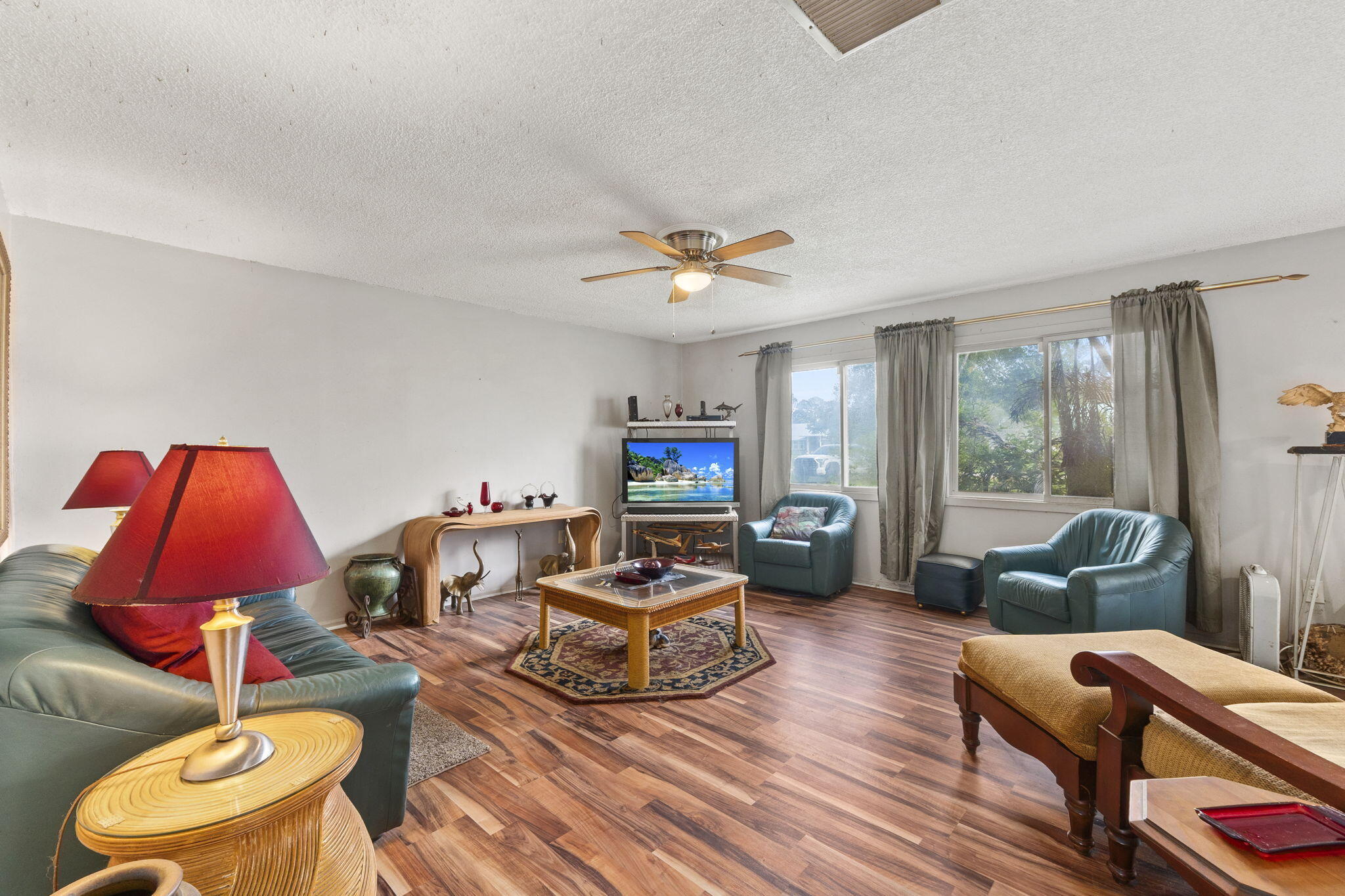 HIDDEN PINES ESTATES - Residential