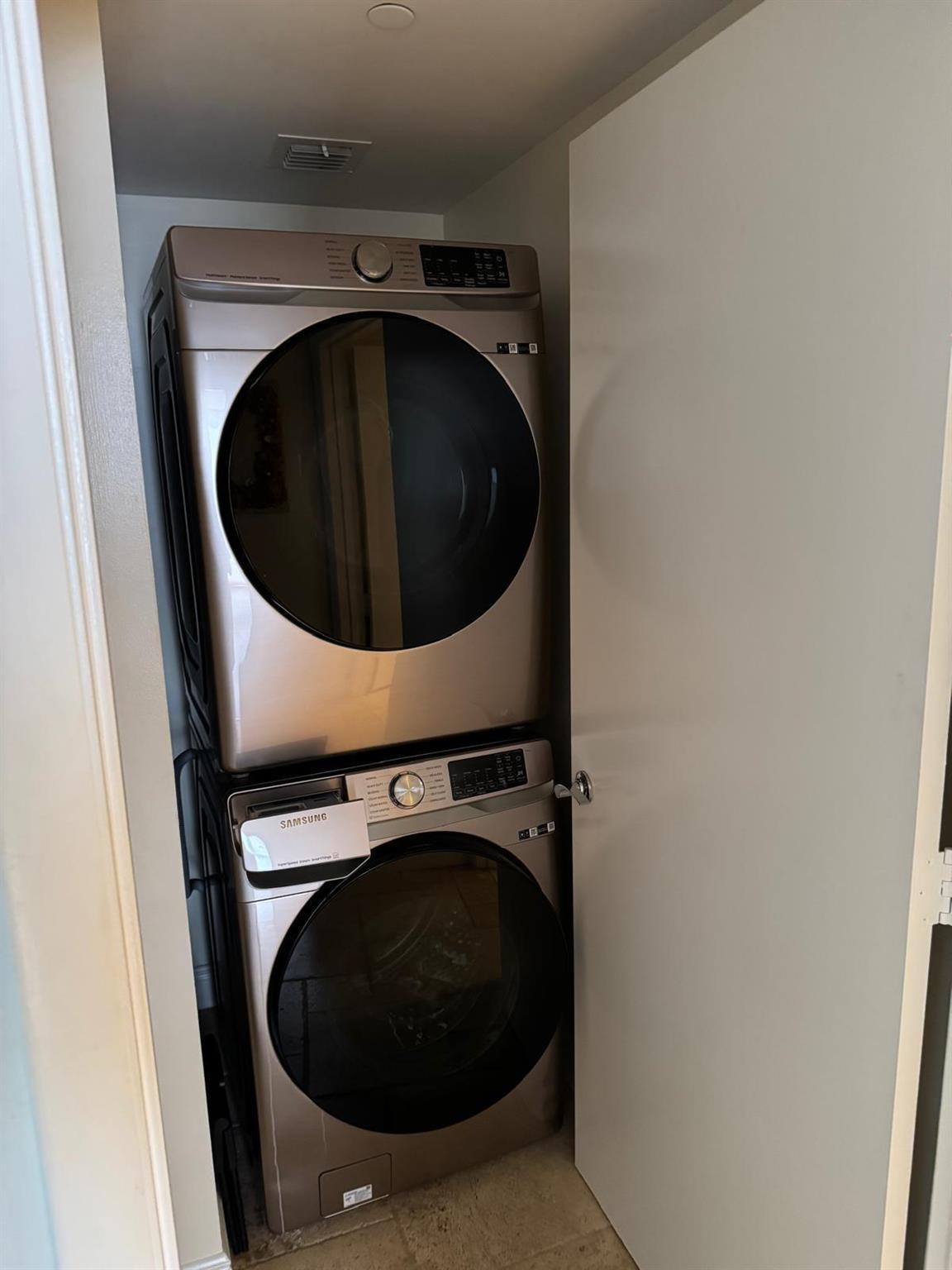 Beach Club Three Condo - Residential Lease