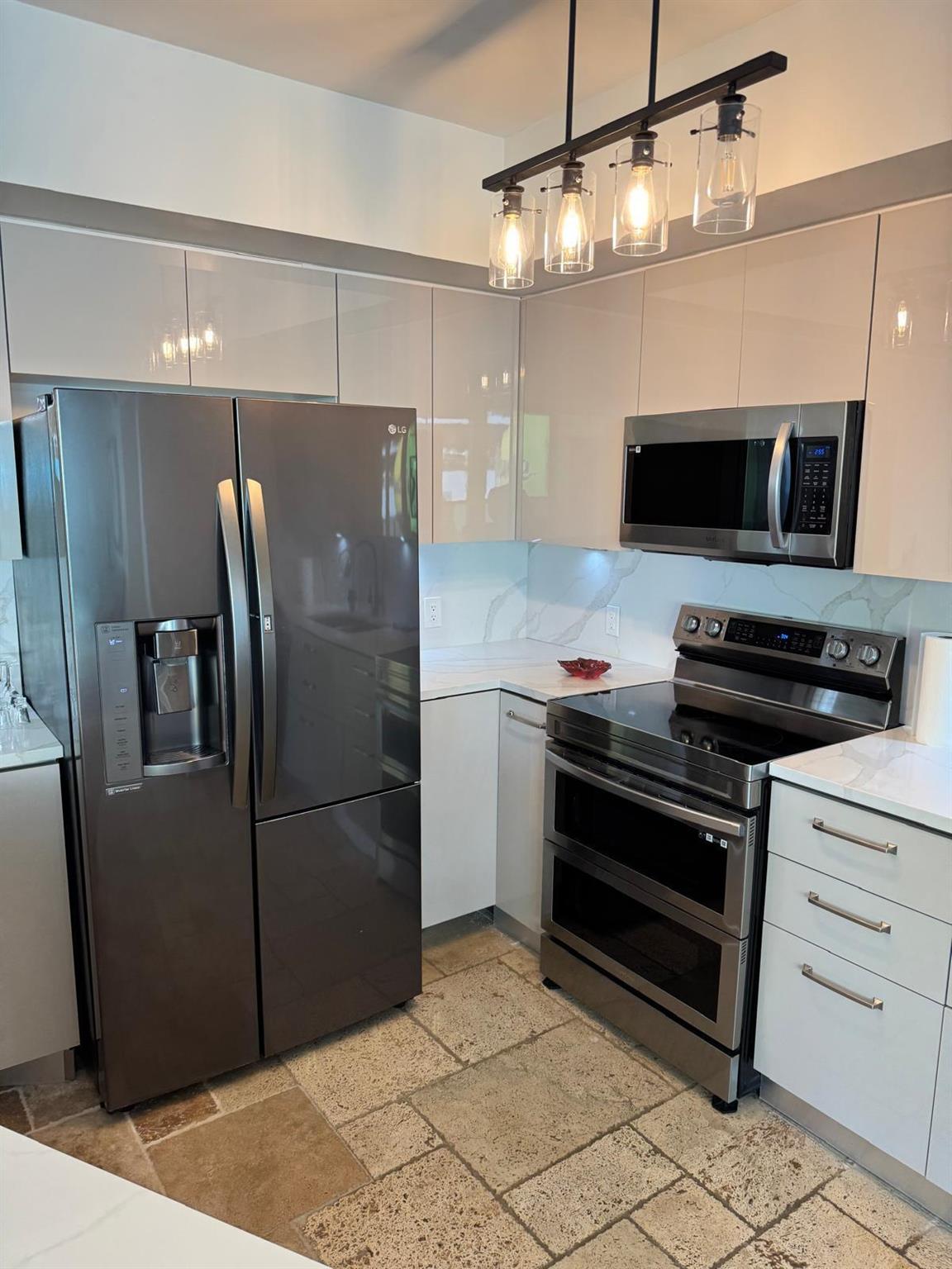 Beach Club Three Condo - Residential Lease