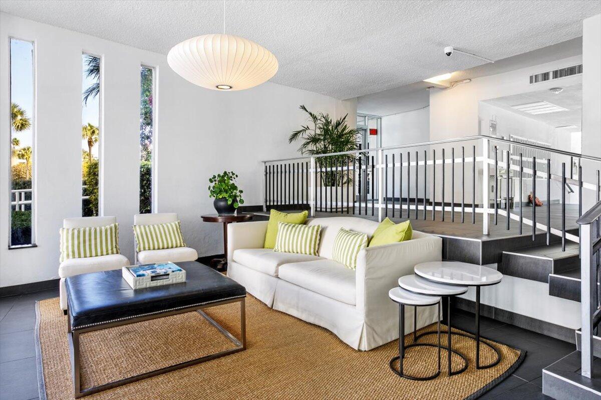 Regency of Palm Beach - Residential