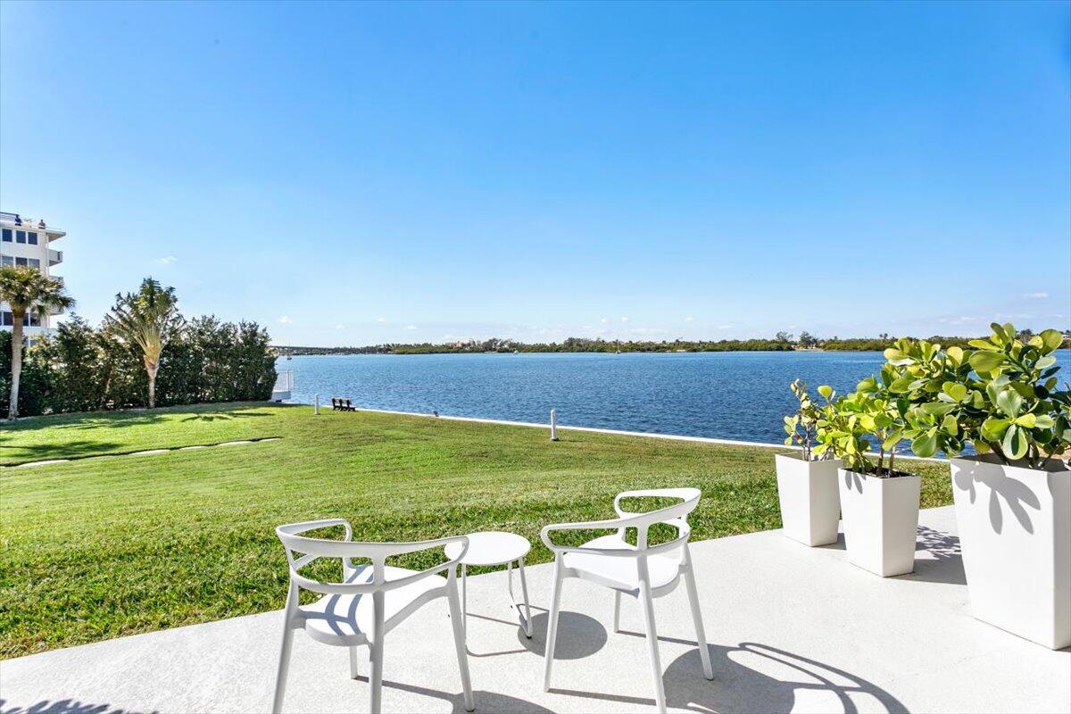 Regency of Palm Beach - Residential