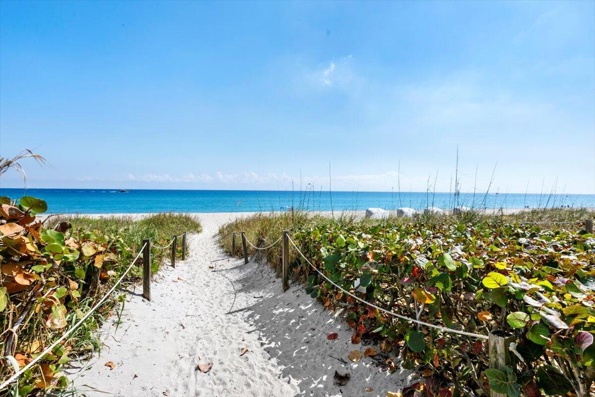 Regency of Palm Beach - Residential