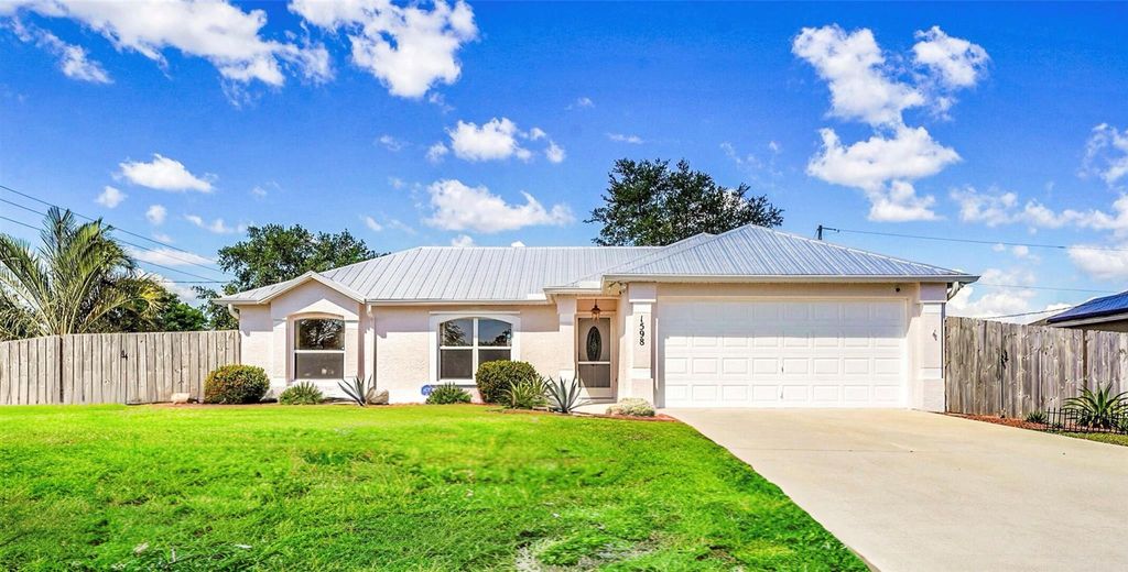 Photo of 1598 SW Curry Street, Port Saint Lucie, FL 34983 (MLS # F10494891)