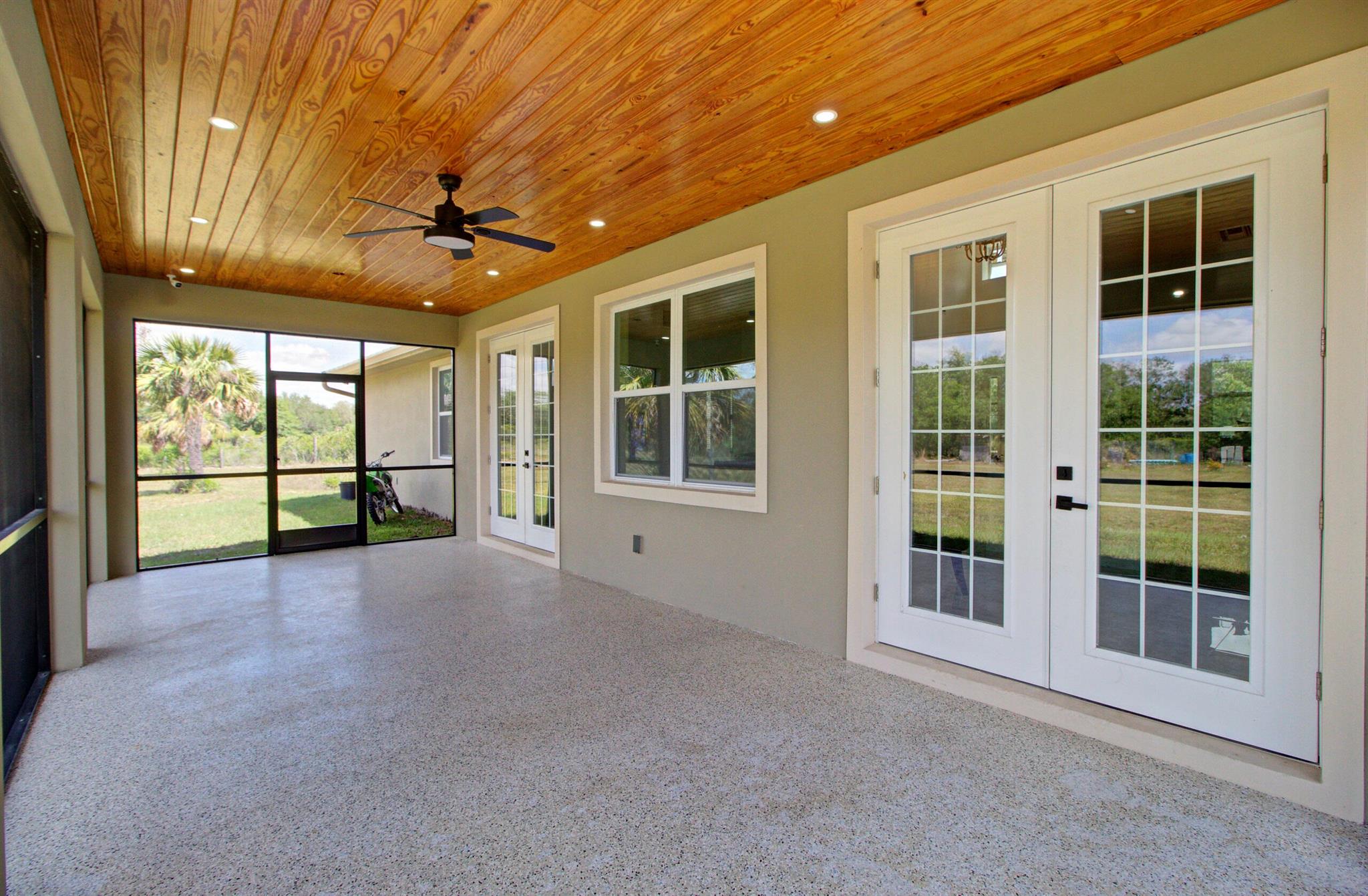 19214 NW 250th Street