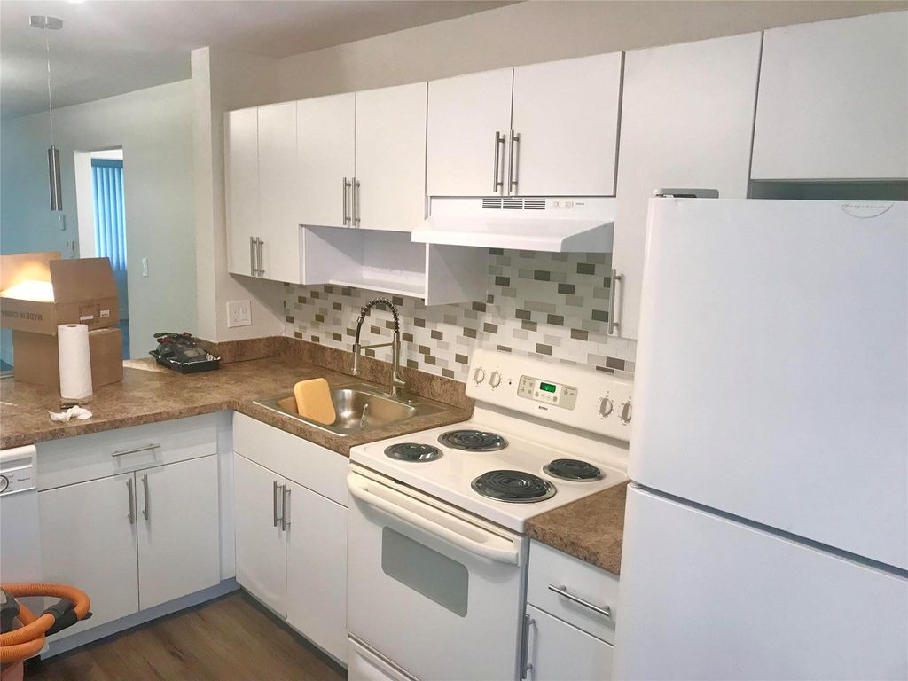 Photo of 8121 SW 21st Court #8121, Miramar, FL 33025 (MLS # F10459346)