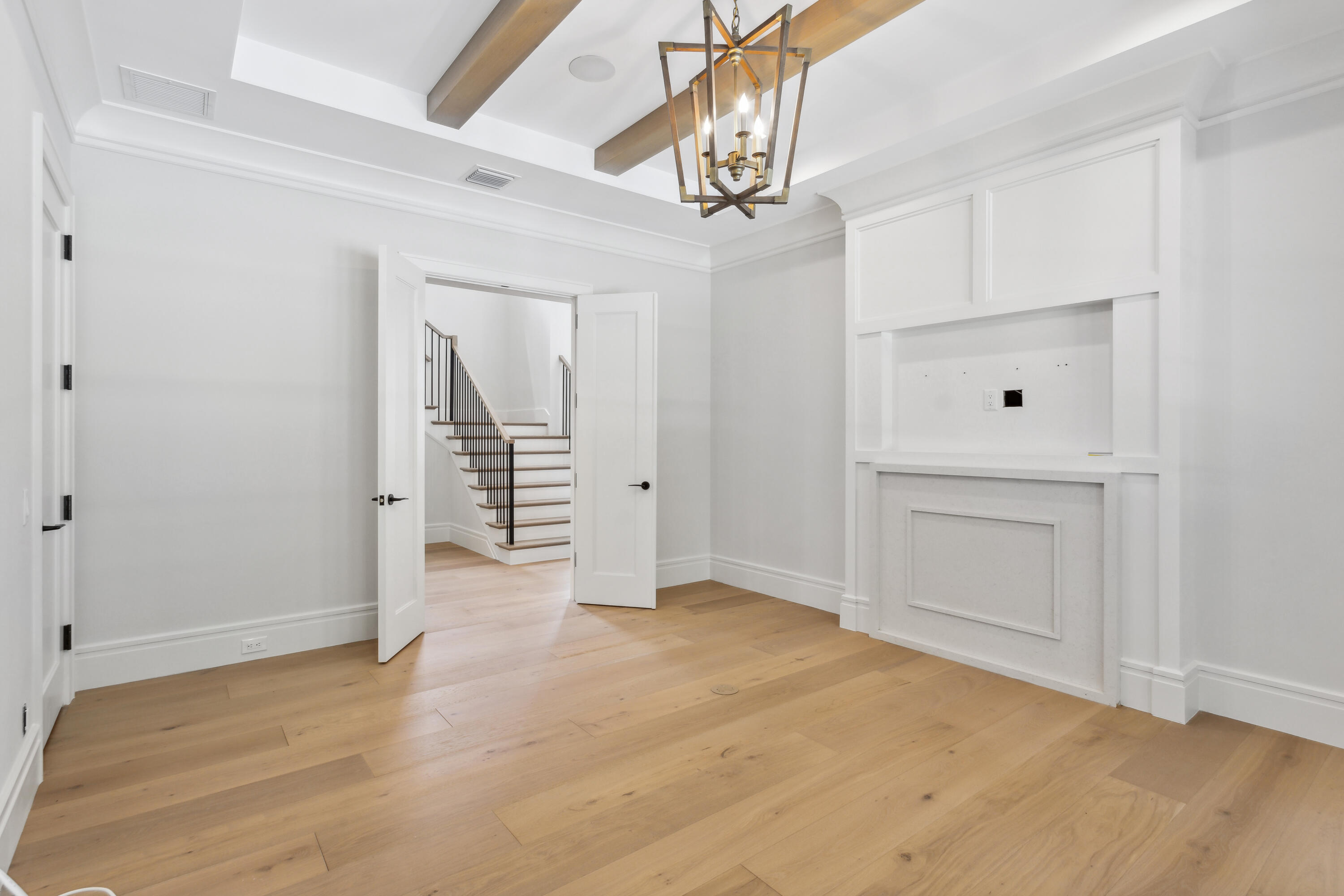 DRIFTWOOD LANDING - Residential