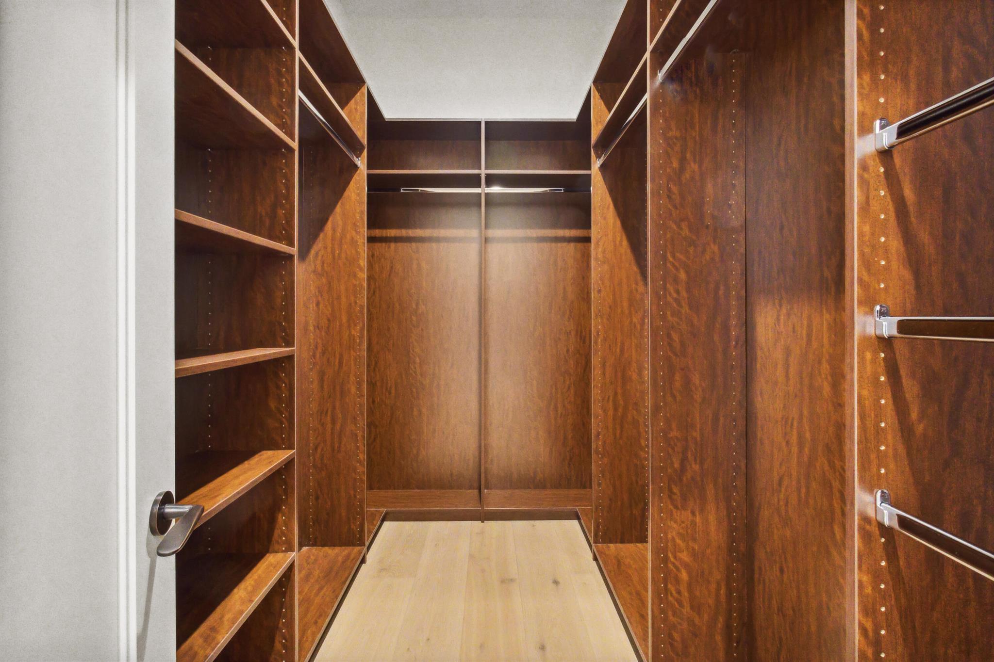 DRIFTWOOD LANDING - Residential