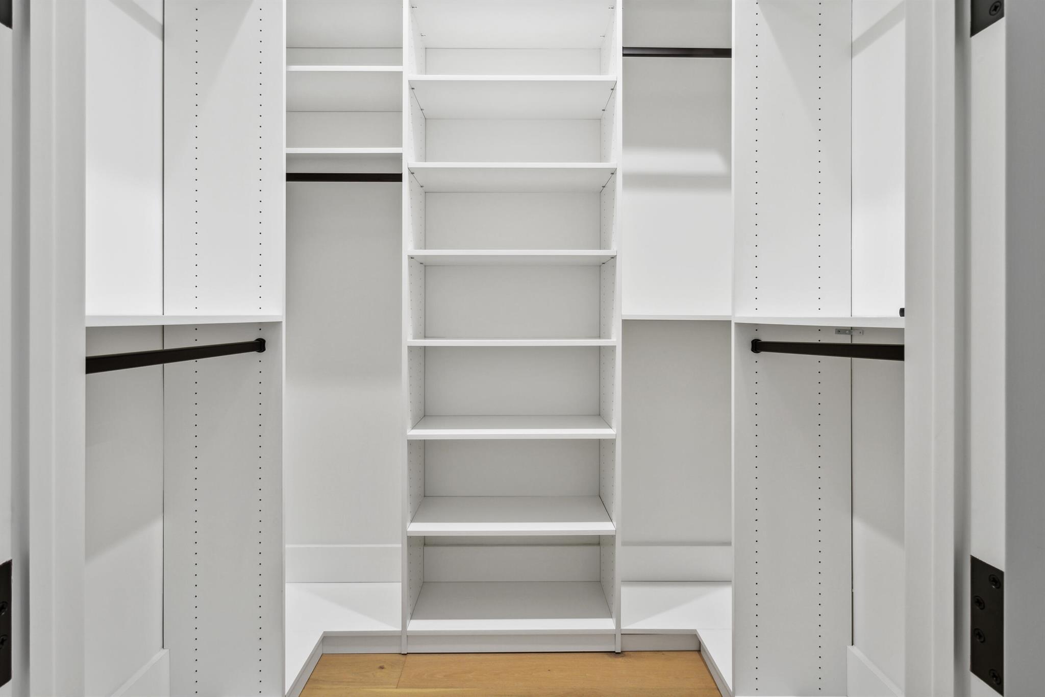 DRIFTWOOD LANDING - Residential