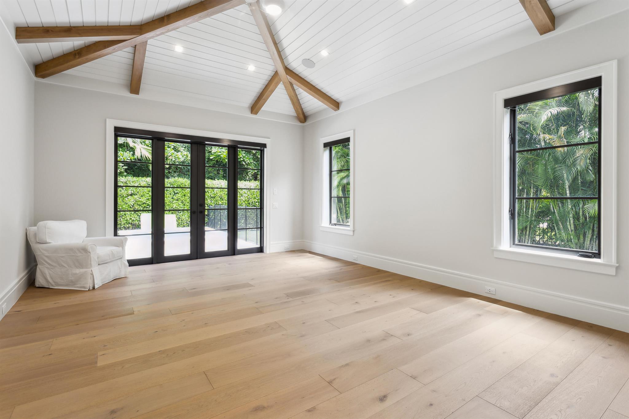 DRIFTWOOD LANDING - Residential