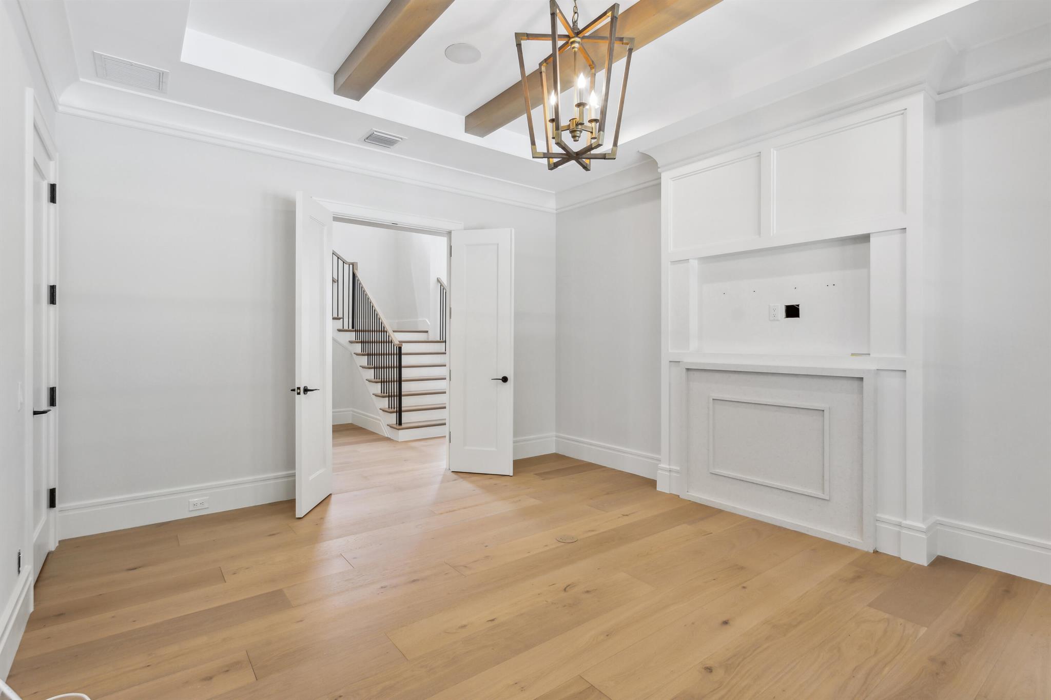 DRIFTWOOD LANDING - Residential