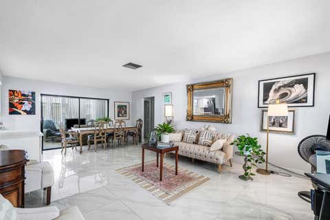Tiny photo for 114 SW 8th Court, Boynton Beach, FL 33426 (MLS # B26054155)