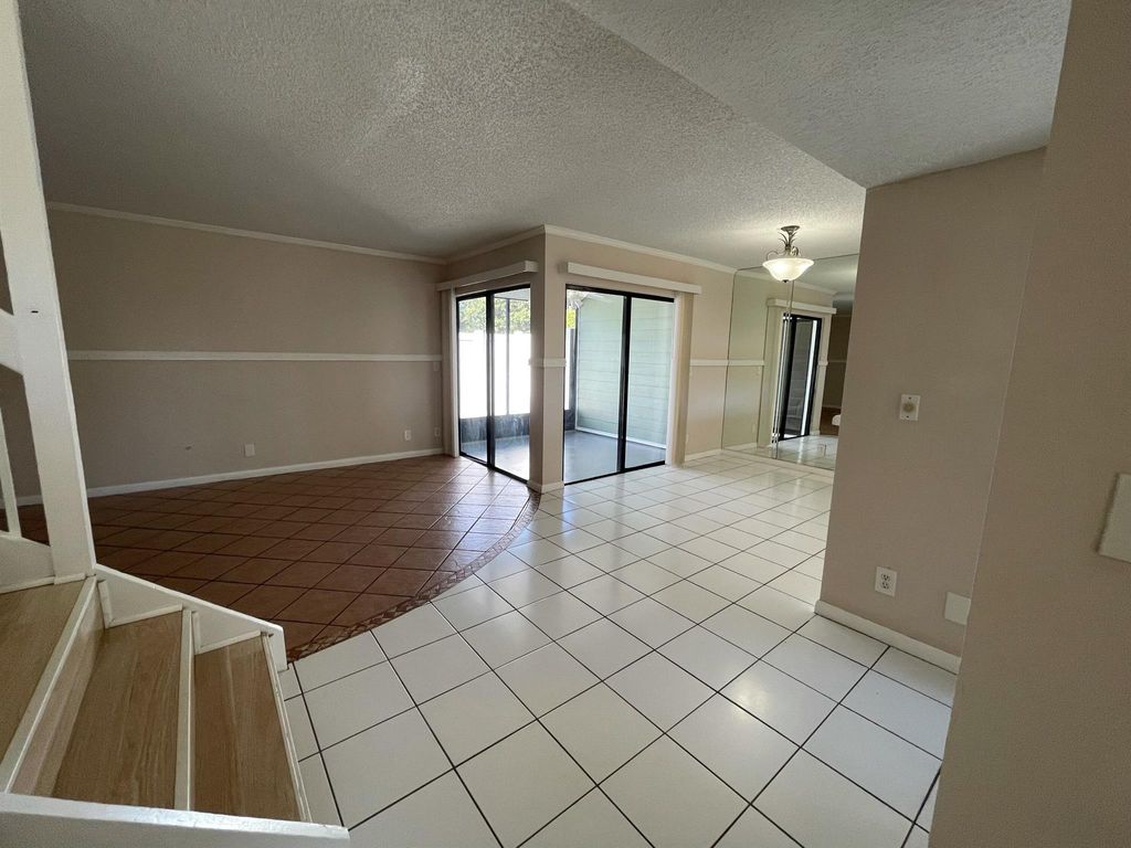 Photo of 103 Lakewood Drive #23c, Jupiter, FL 33458 (MLS # R10980332)