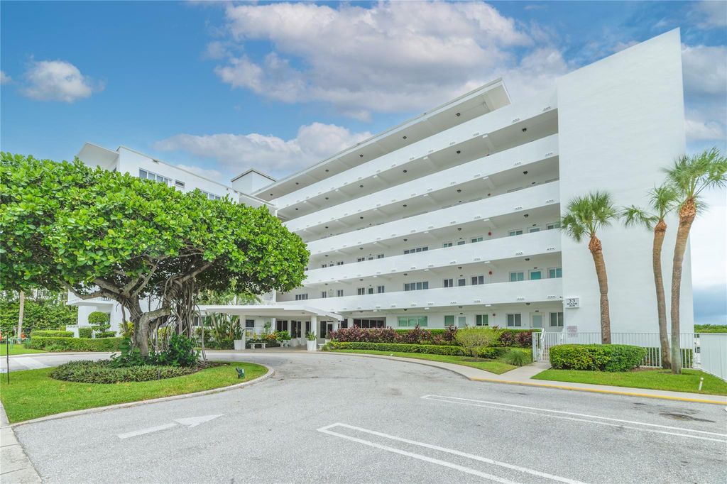 Photo of 33 Ocean Avenue, Palm Beach Shores, FL 33404 (MLS # F10528405)