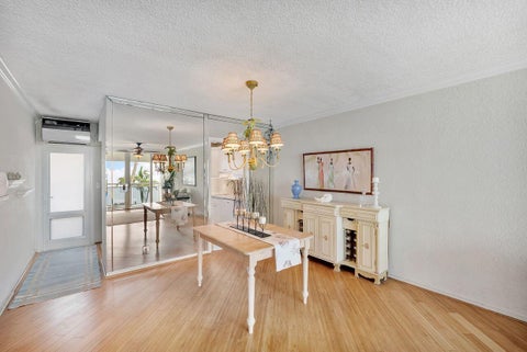 Tiny photo for 500 SE 21st Avenue, Deerfield Beach, FL 33441 (MLS # B26054531)