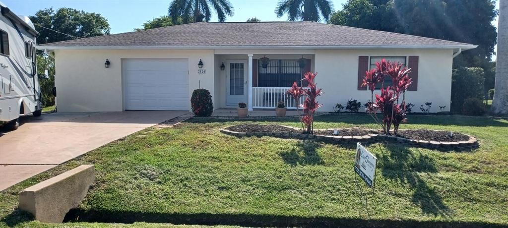 Photo of 2424 SE Wishbone Road, Port Saint Lucie, FL 34953 (MLS # R10798008)