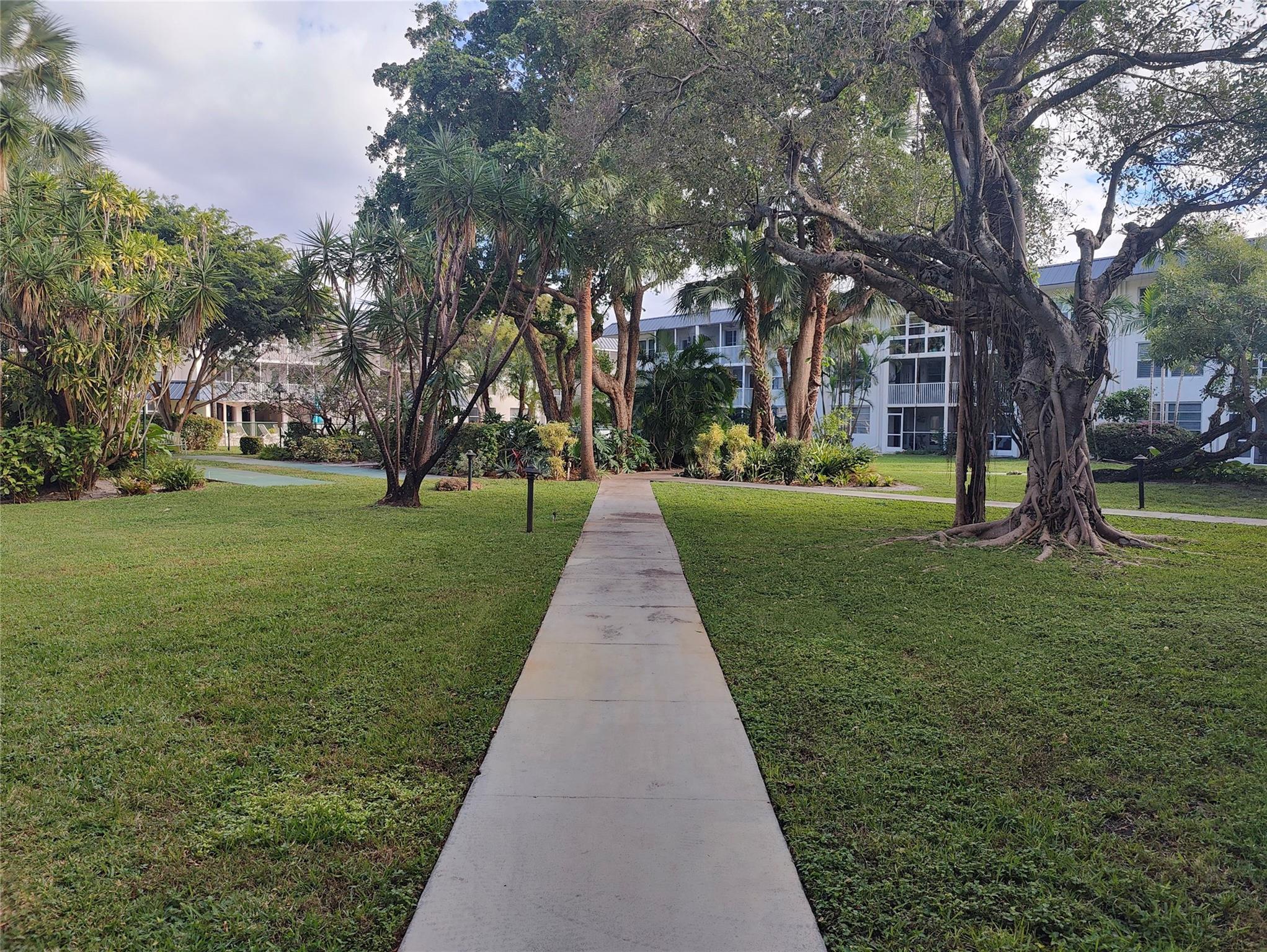 Kings Park Garden Apts Co - Residential Lease