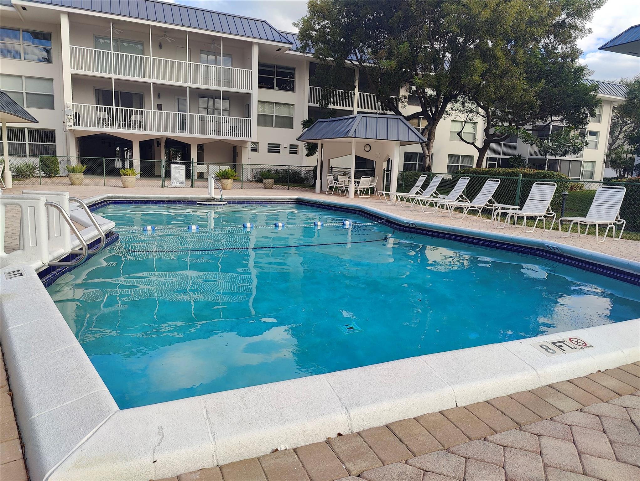 Kings Park Garden Apts Co - Residential Lease