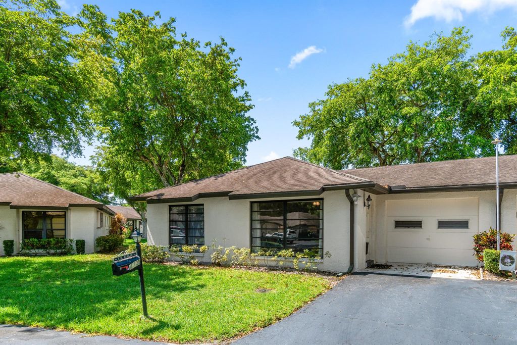 Photo of 4731 Storkwood Lane #A, Boynton Beach, FL 33436 (MLS # R11094489)