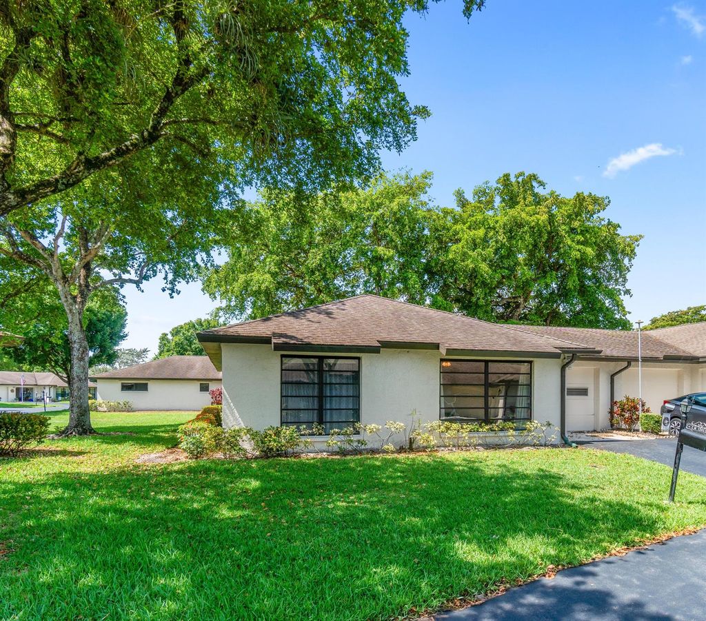 Photo of 4731 Storkwood Lane #A, Boynton Beach, FL 33436 (MLS # R11094489)