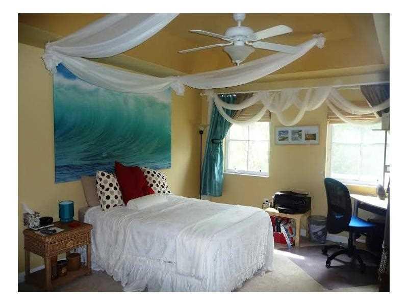 COURTYARD AT JACARANDA CO - Residential Lease