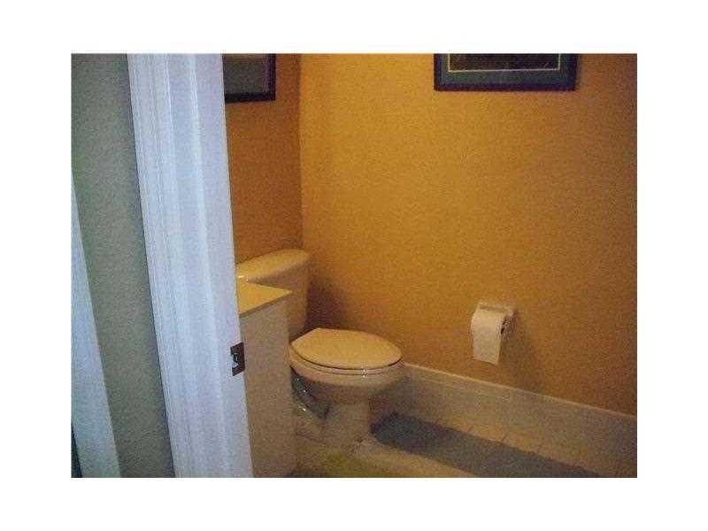 COURTYARD AT JACARANDA CO - Residential Lease