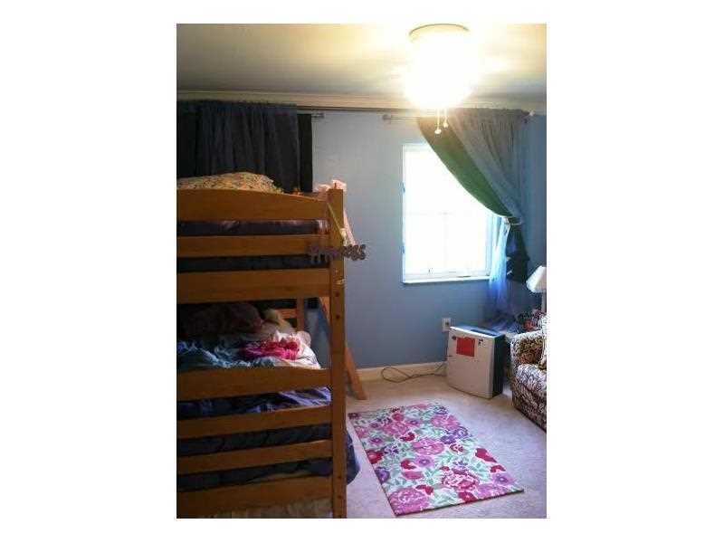 COURTYARD AT JACARANDA CO - Residential Lease