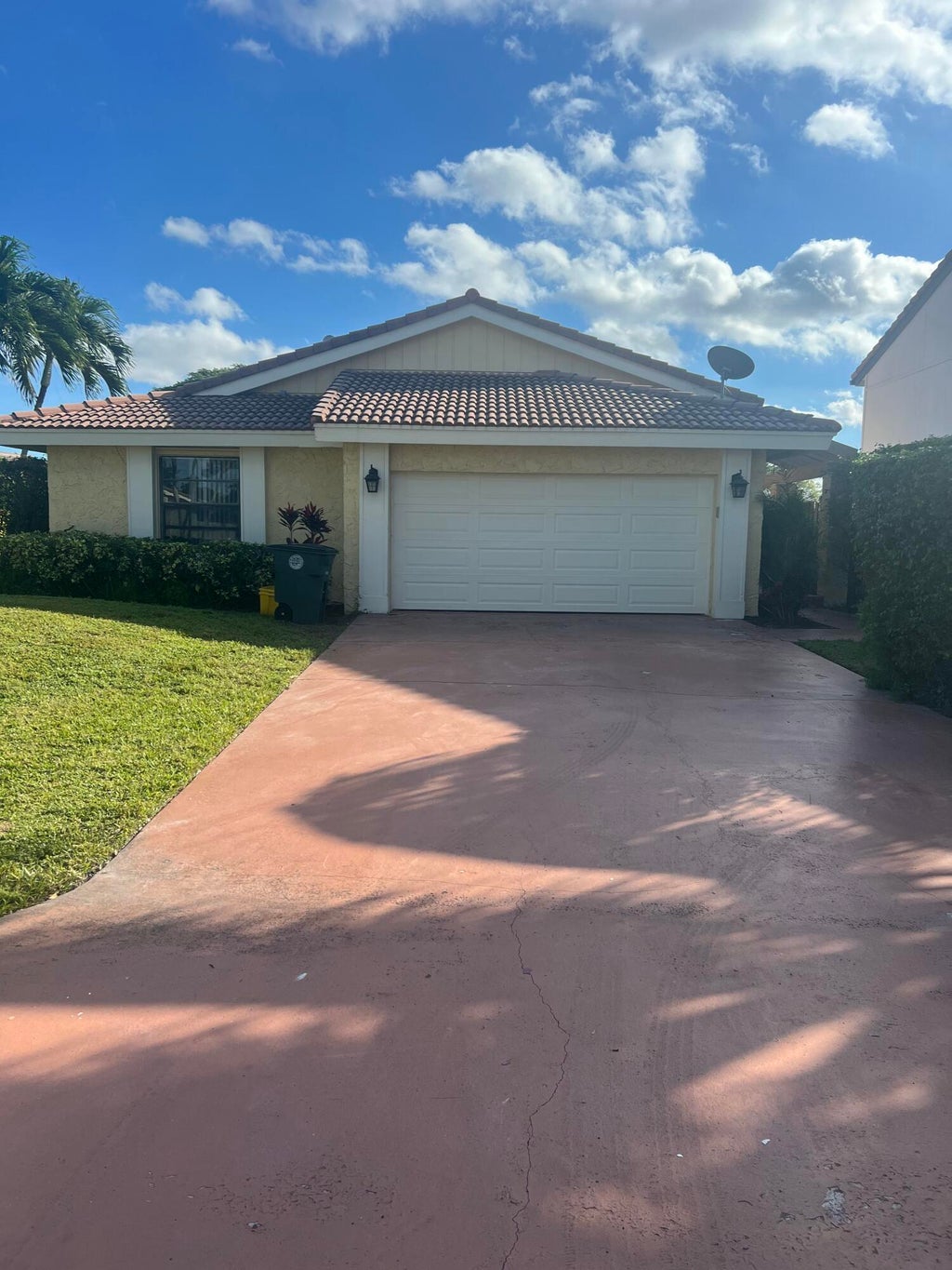 Photo of 6498 Sweet Maple Lane, Boca Raton, FL 33433 (MLS # R11076848)
