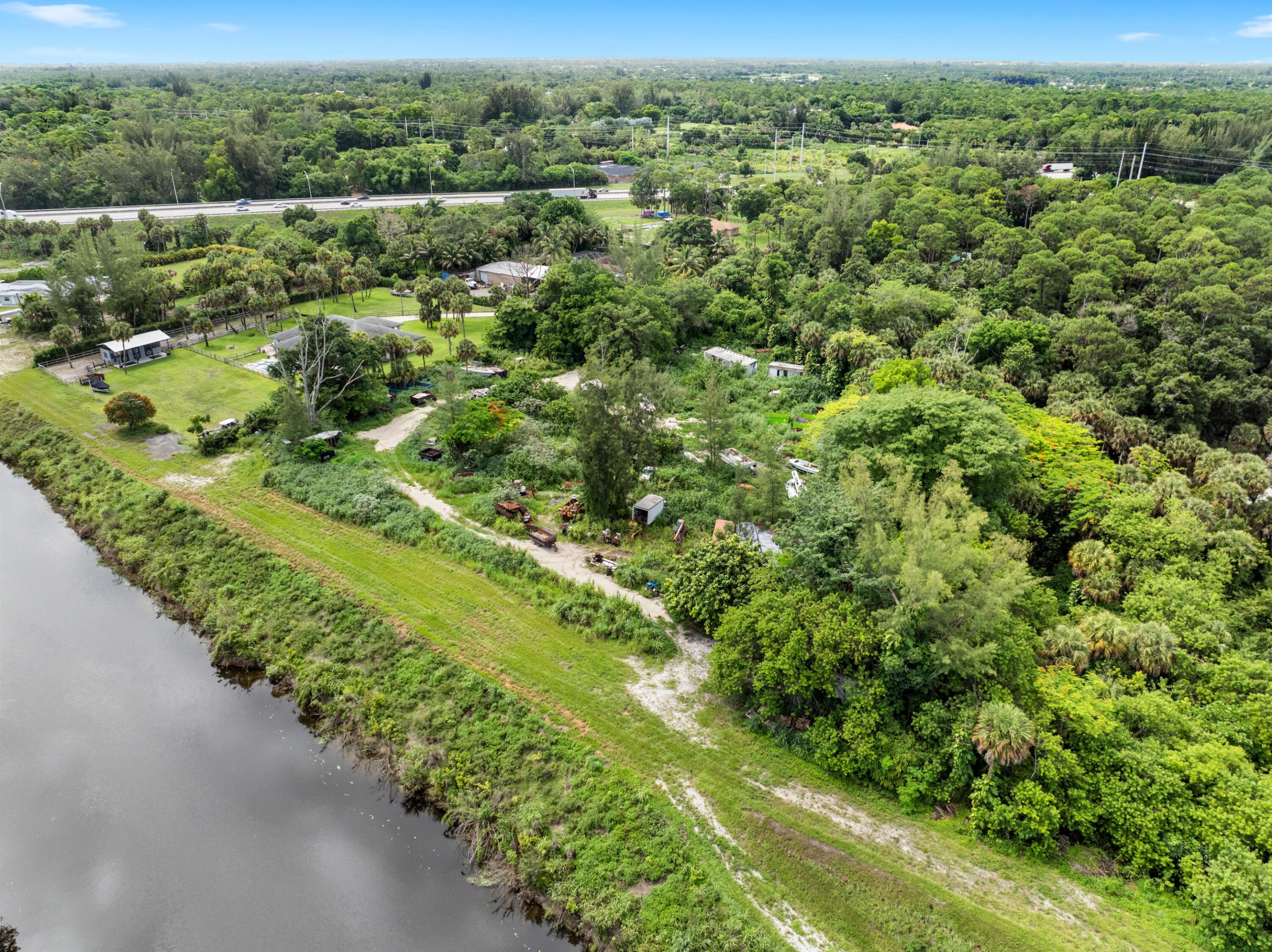 PALM BEACH FARMS CO 3 - Residential