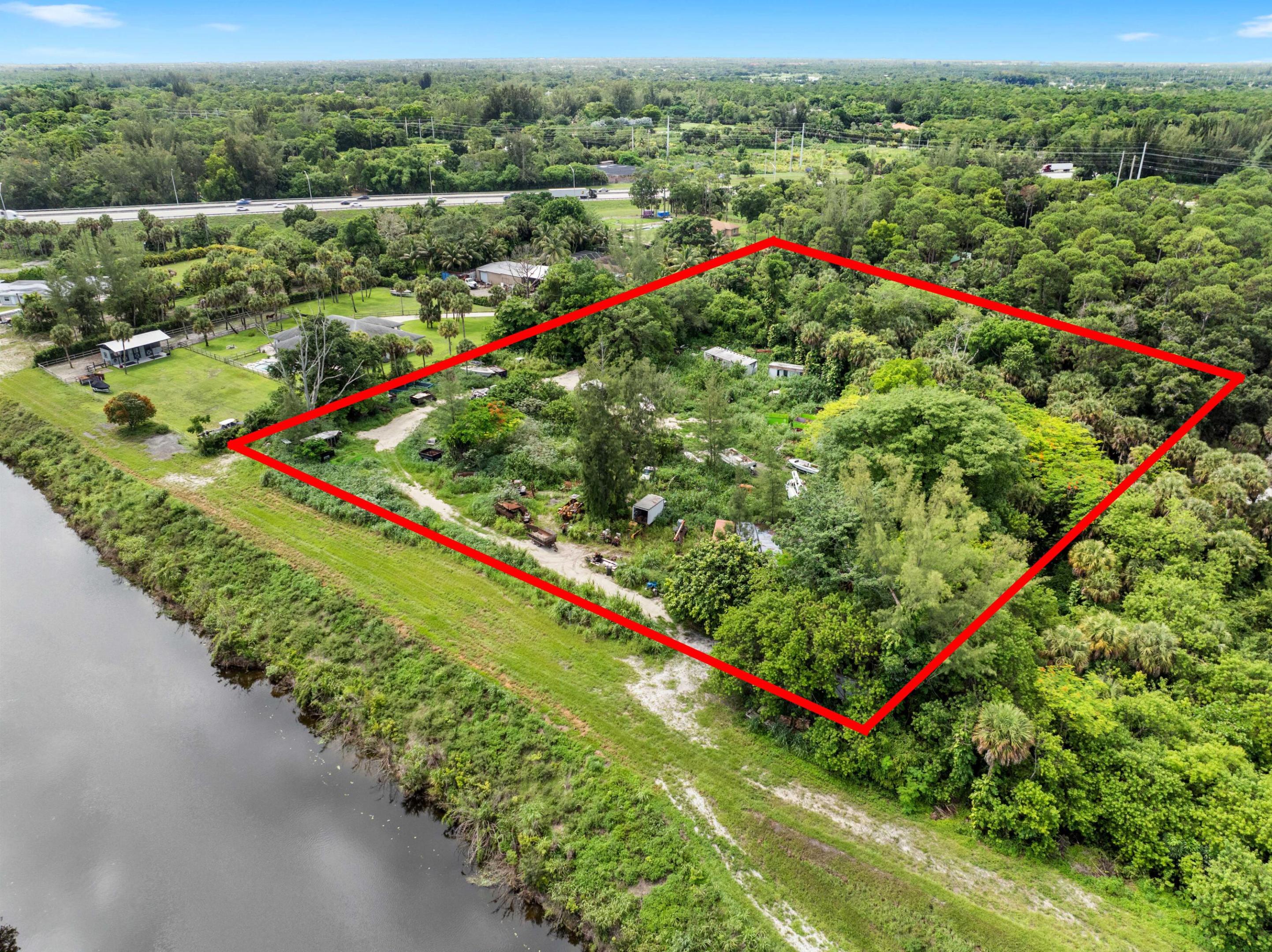 PALM BEACH FARMS CO 3 - Residential