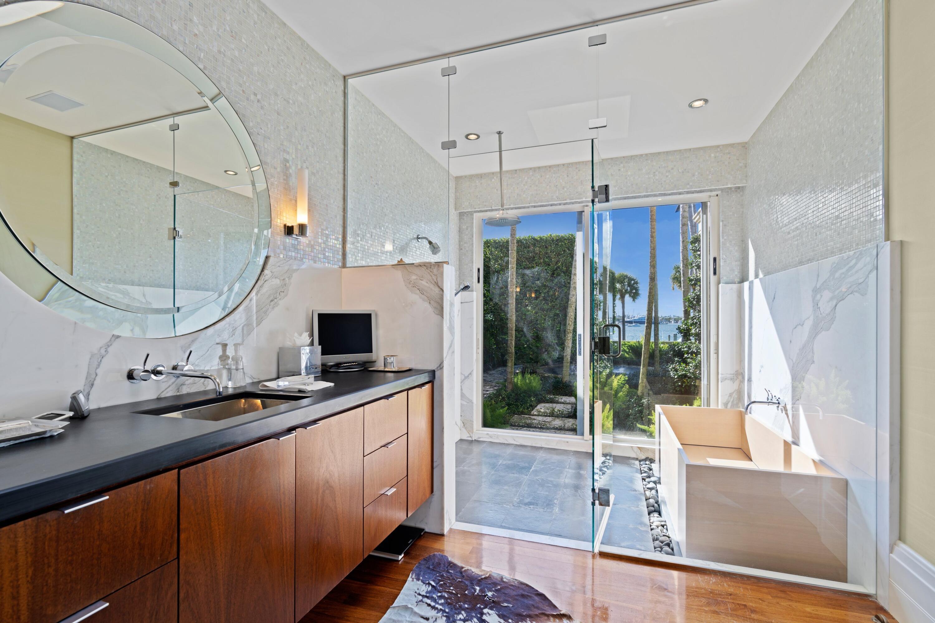 Palm Beach - Residential