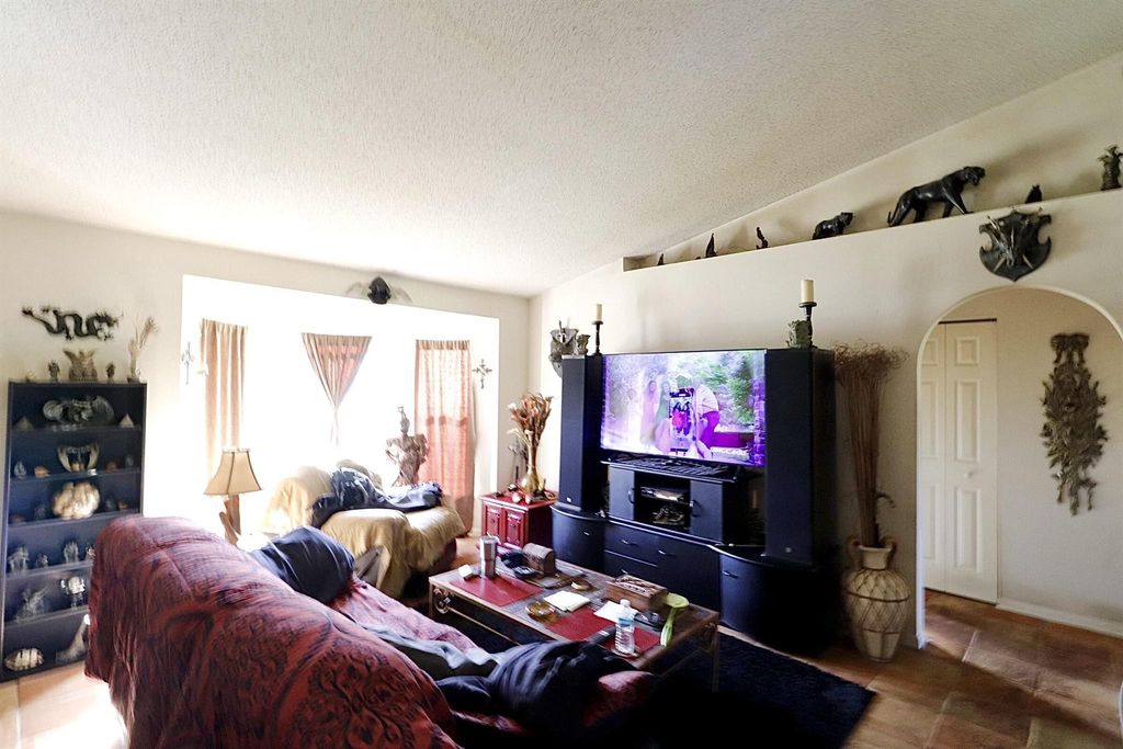 Photo of 1007 SW Idol Avenue, Port Saint Lucie, FL 34953 (MLS # R10940623)