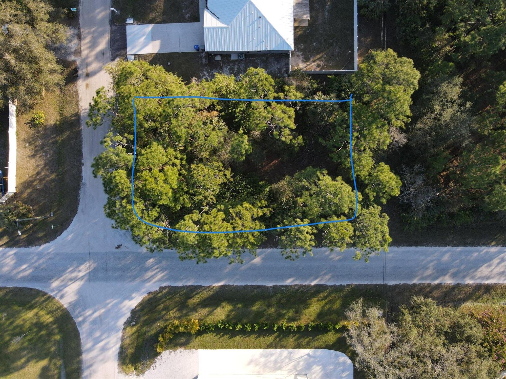 VERO LAKE ESTATES UNIT H- - Land