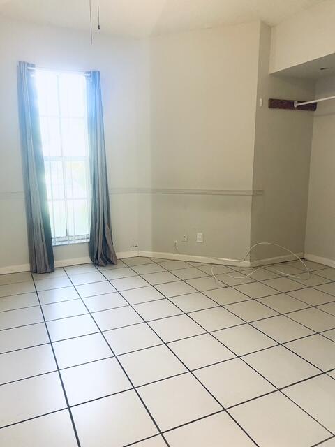 4296 Grove Park Lane