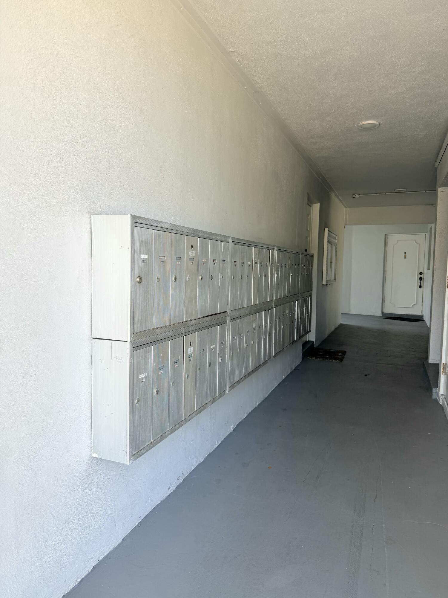 DEERFIELD BEACH GARDENS CONDO - Residential