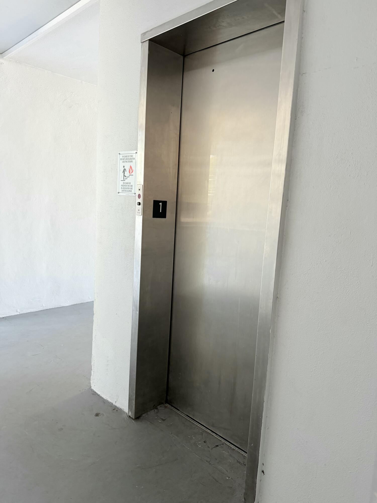 DEERFIELD BEACH GARDENS CONDO - Residential