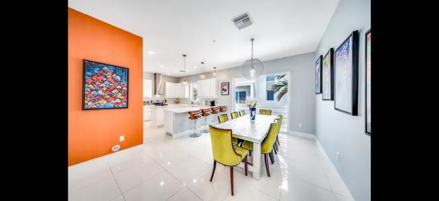 1323 Ocean Boulevard 1323