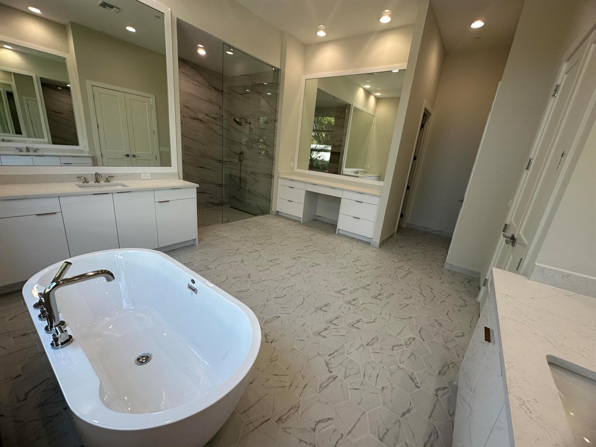 CORAL ISLES/ AVENIR SITE - Residential