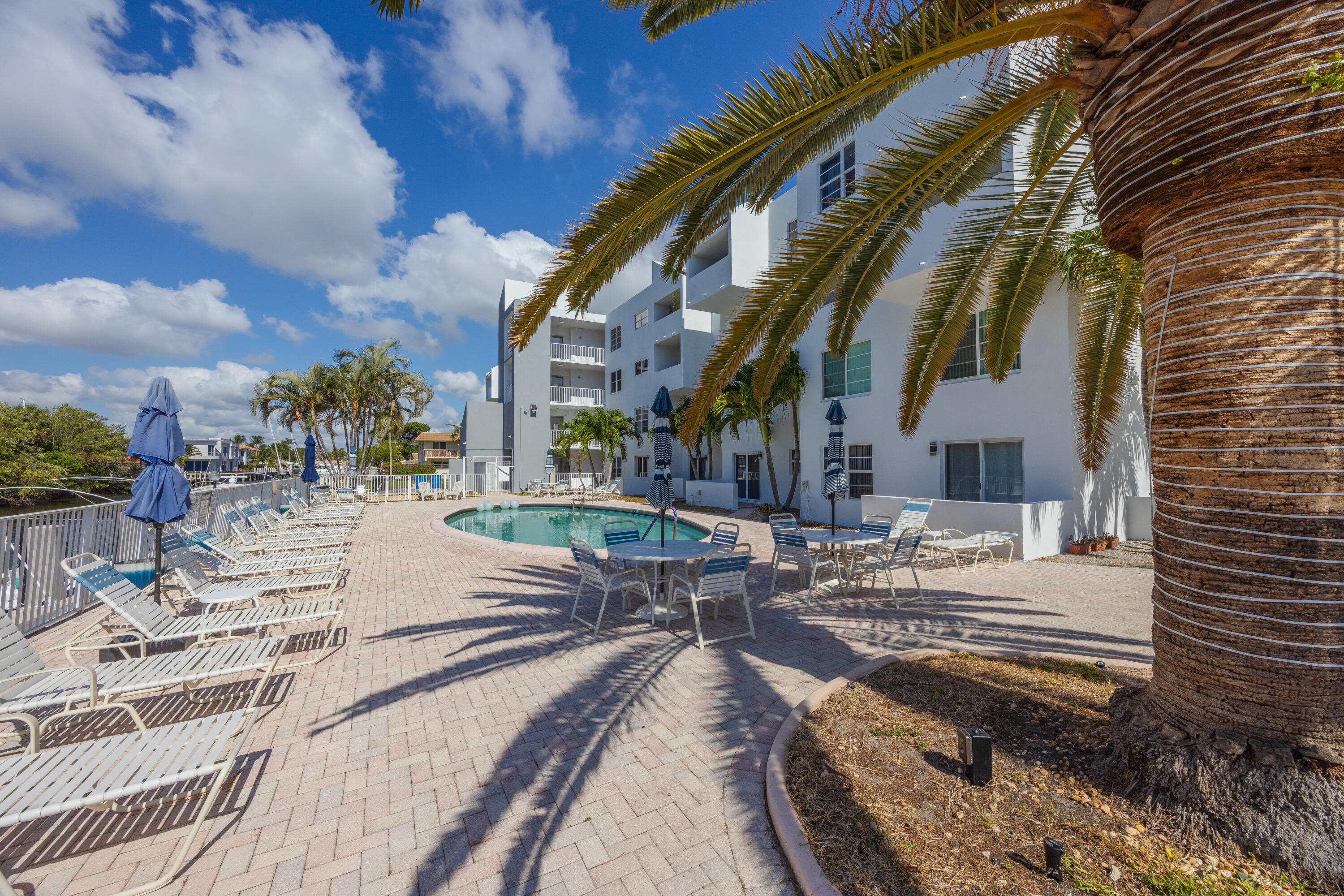 Harbors Edge Condominium Association of Pompano Be - Residential Lease