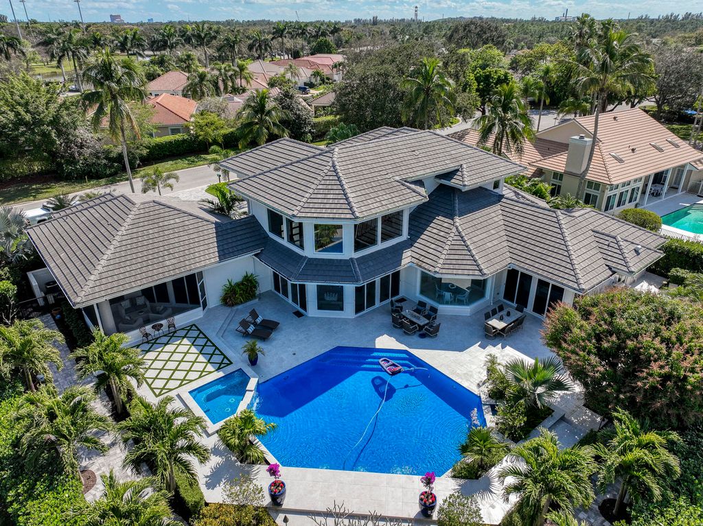 Photo of 101 Thornton Drive, Palm Beach Gardens, FL 33418 (MLS # R11063549)