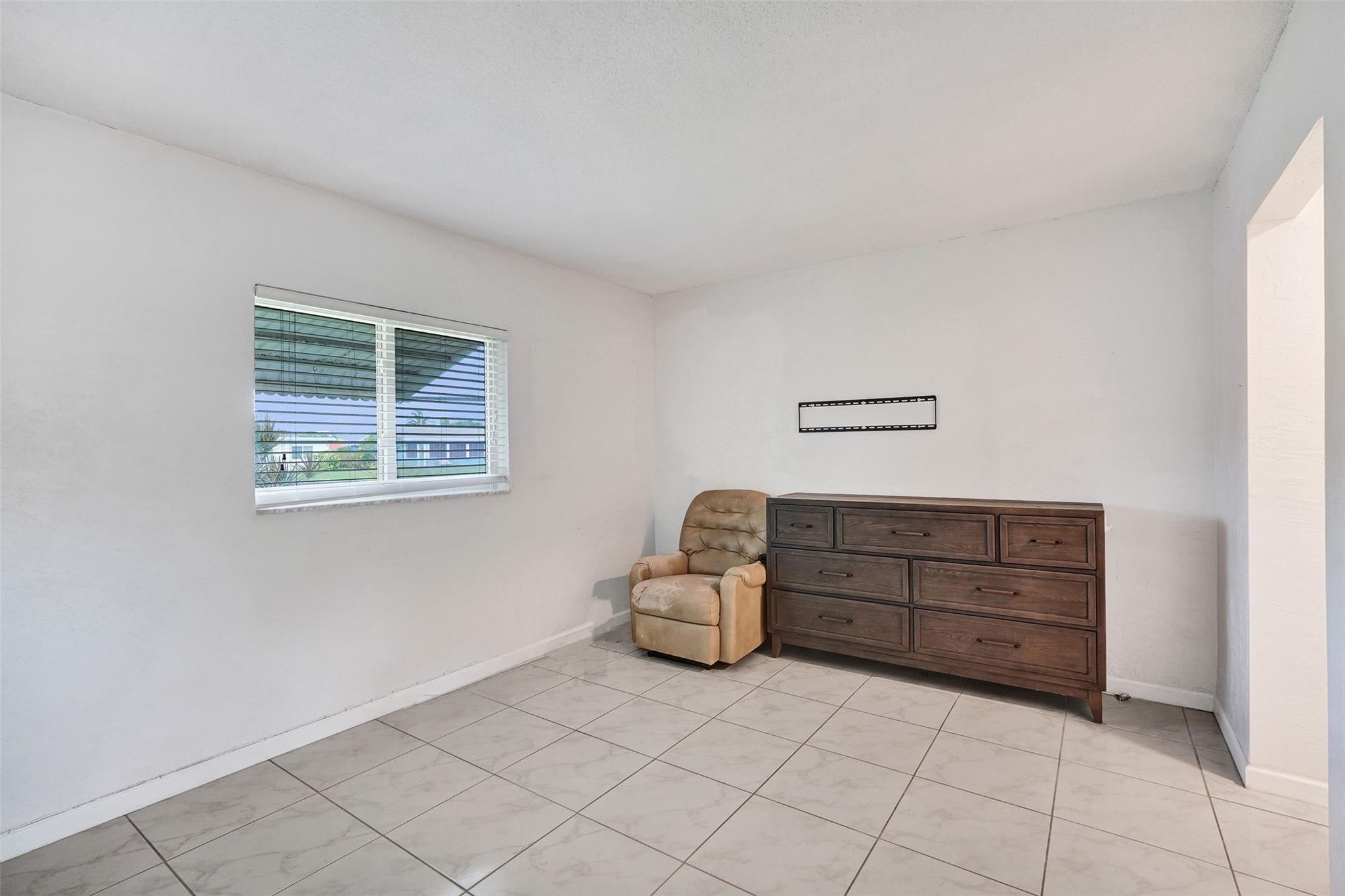 Westwood Community 4 77-45 B - Residential