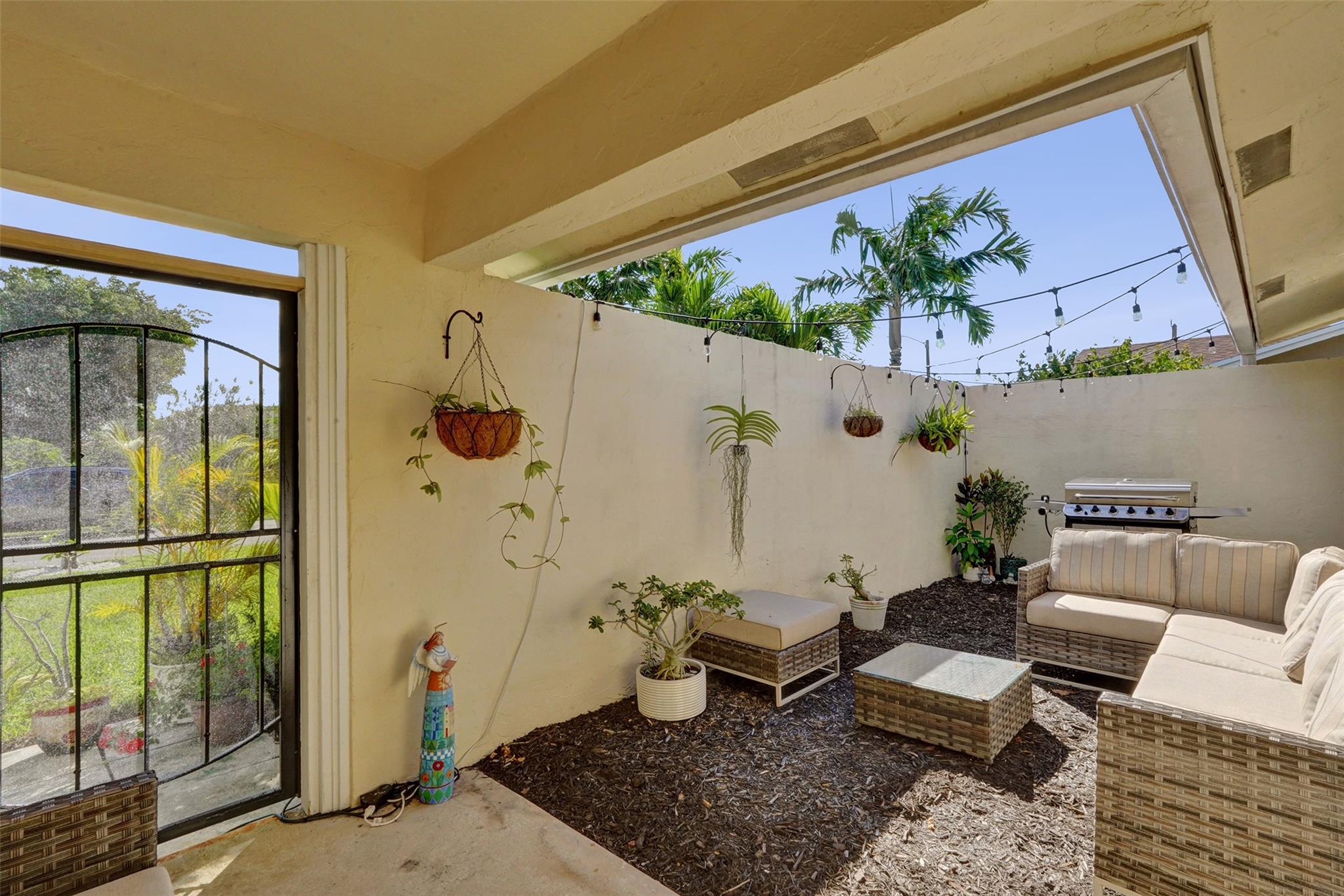 Westwood Community 4 77-45 B - Residential