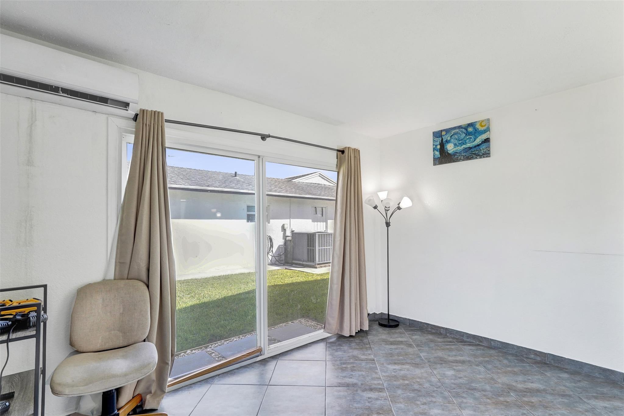 Westwood Community 4 77-45 B - Residential